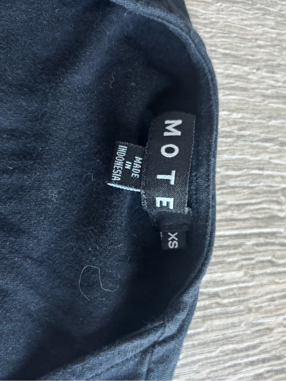 Black Motel Rocks Tank - Picture 2 of 2